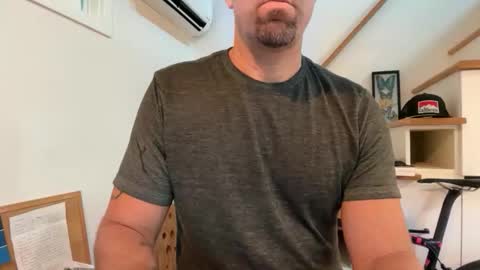 Snapshot of babeheater chatting on 21, 12, 2025 babeheater online show from 21, 12, 2025