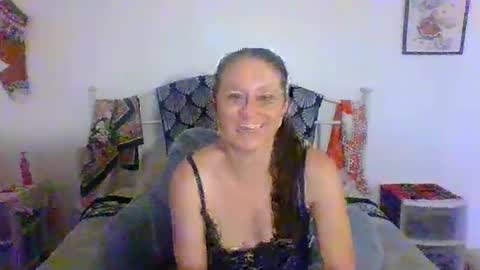 Snapshot of babetteohara chatting on 25, 9, 2025 Babette online show from 25, 9, 2025