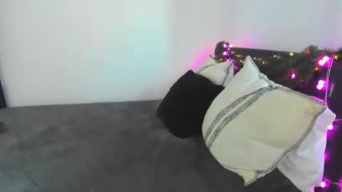 Snapshot of babielynn chatting on 14, 12, 2025 BabieLynn online show from 14, 12, 2025