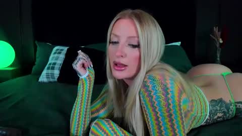 Snapshot of babielynn chatting on 18, 3, 2026 BabieLynn online show from 18, 3, 2026