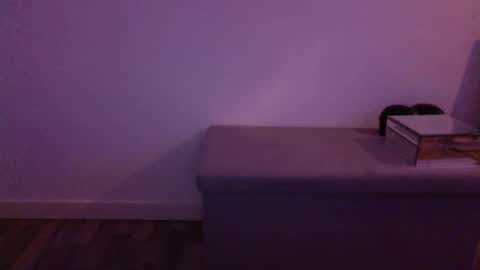 baby082023 online show from 17, 11, 2025