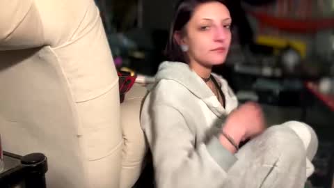 Snapshot of baby_buddha chatting on 12, 3, 2025 baby buddha online show from 12, 3, 2025