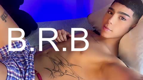   INDEPENDENT MODEL PLEASE HELP ME WITH A LIKE THANK YOU online show from 19, 2, 2025