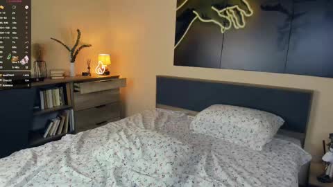 Emily online show from 22, 2, 2025