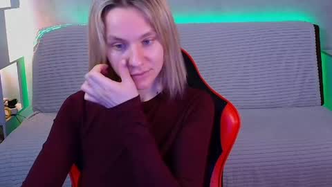 baby_kitte online show from 3, 5, 2026