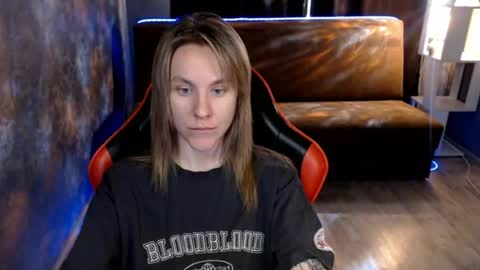 baby_kitte online show from 7, 7, 2026