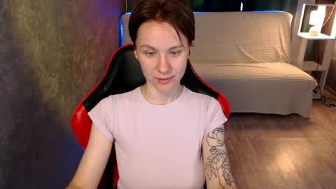 baby_kitte online show from 7, 8, 2026