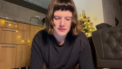 mei online show from 24, 12, 2024