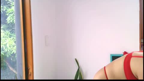 Snapshot of baby_nahomy_sex chatting on 25, 10, 2025 NAHOMY online show from 25, 10, 2025