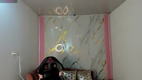 Nico online show from 5, 8, 2026