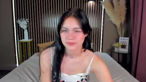 baby_sunsh1ne_ online show from 8, 7, 2026