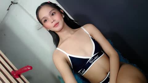 baby_zoexx online show from 10, 9, 2025