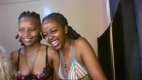 Snapshot of babybrown20 chatting on 7, 5, 2026 babybrown online show from 7, 5, 2026