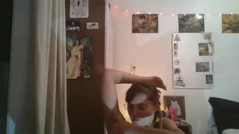 babydemon6 online show from 13, 2, 2025