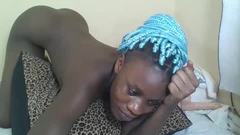 Snapshot of babyrozillah chatting on 13, 2, 2025 PRISCILLAH online show from 13, 2, 2025