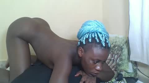 Snapshot of babyrozillah chatting on 15, 2, 2025 PRISCILLAH online show from 15, 2, 2025