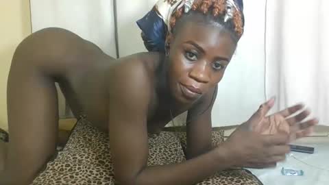 Snapshot of babyrozillah chatting on 6, 3, 2025 PRISCILLAH online show from 6, 3, 2025