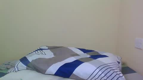 Snapshot of babyrozillah chatting on 24, 9, 2025 PRISCILLAH online show from 24, 9, 2025