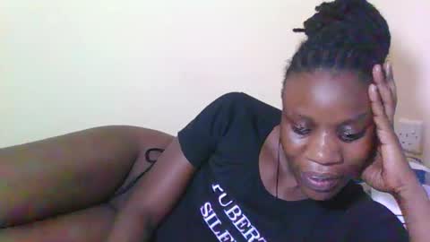 Snapshot of babyrozillah chatting on 1, 10, 2025 PRISCILLAH online show from 1, 10, 2025