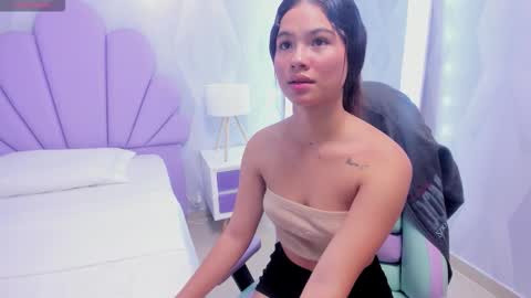 Snapshot of babysophie18_ chatting on 18, 2, 2026 Sophie online show from 18, 2, 2026