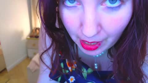 Angela online show from 18, 1, 2025