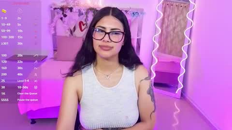  VENU  online show from 19, 9, 2025