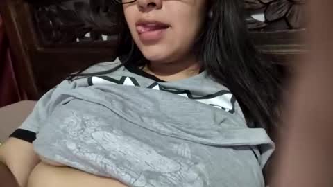  Gisselle  online show from 2, 3, 2025