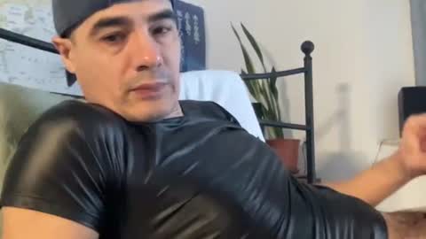 bach online show from 24, 2, 2025