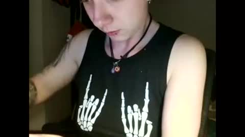 Honey online show from 4, 3, 2026