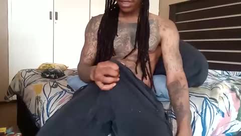 Snapshot of bad_dawgg chatting on 23, 12, 2024 rastafaria online show from 23, 12, 2024