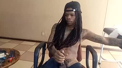 Snapshot of bad_dawgg chatting on 18, 9, 2025 rastafaria online show from 18, 9, 2025