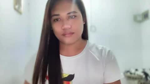 AMARA - FOLLOW ME AND THUMBS UP online show from 27, 7, 2026