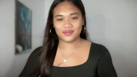 AMARA - FOLLOW ME AND THUMBS UP online show from 30, 7, 2026