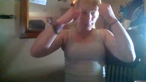 Snapshot of badbitch520 chatting on 23, 4, 2026 Badbitch520 online show from 23, 4, 2026