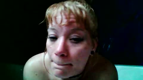 Snapshot of badbitch520 chatting on 9, 5, 2026 Badbitch520 online show from 9, 5, 2026