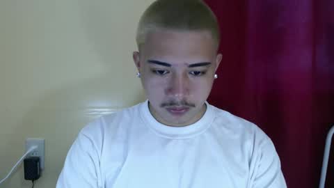 Snapshot of badboy_hanns chatting on 16, 12, 2024 HANNS online show from 16, 12, 2024