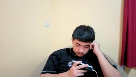 Snapshot of badboy_hanns chatting on 12, 9, 2025 HANNS online show from 12, 9, 2025