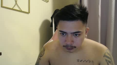 Snapshot of badboy_hanns chatting on 15, 10, 2025 HANNS online show from 15, 10, 2025