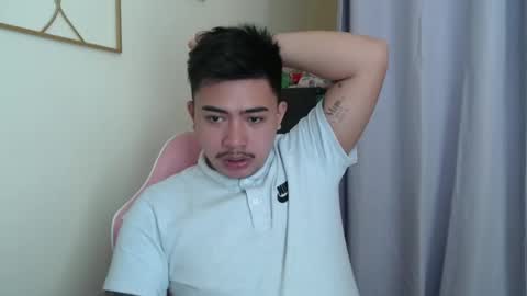 Snapshot of badboy_hanns chatting on 17, 10, 2025 HANNS online show from 17, 10, 2025