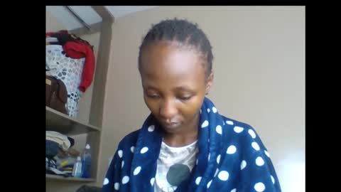 baddie_bunnie online show from 28, 4, 2026