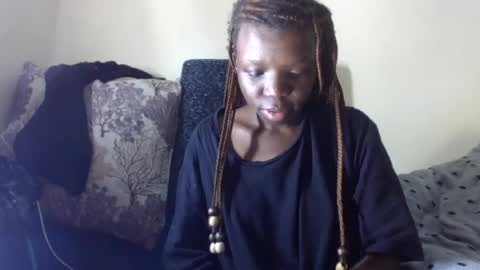 baddie_floxxy online show from 27, 7, 2026