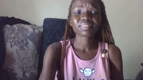 baddie_floxxy online show from 28, 7, 2026