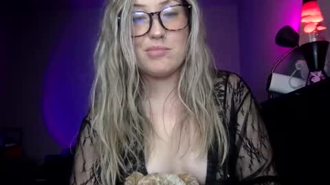 baddiejess618433 online show from 2, 1, 2025