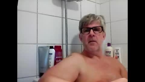 baggelina75 online show from 28, 1, 2025