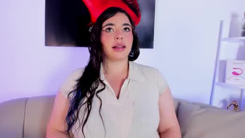 bagiolett  online show from 25, 9, 2025