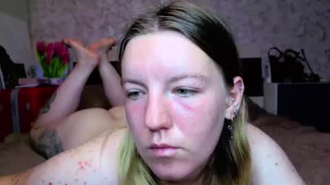 holly online show from 15, 7, 2026