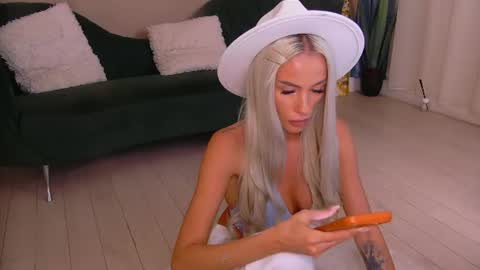 bailey_rush online show from 4, 7, 2026