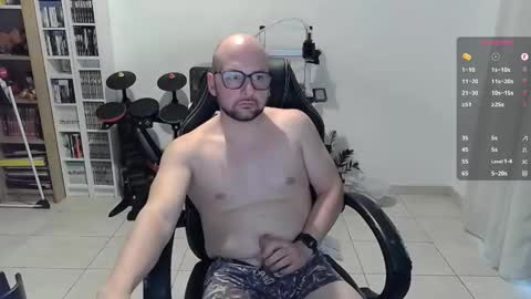 Snapshot of bakapo chatting on 30, 10, 2025 Seggiola online show from 30, 10, 2025