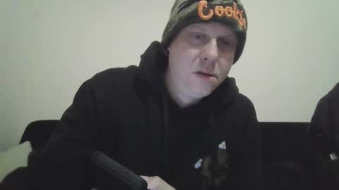 Snapshot of ballzrockwell chatting on 21, 2, 2025 ballzrockwell online show from 21, 2, 2025