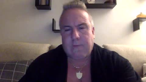 banana5289 online show from 14, 11, 2025